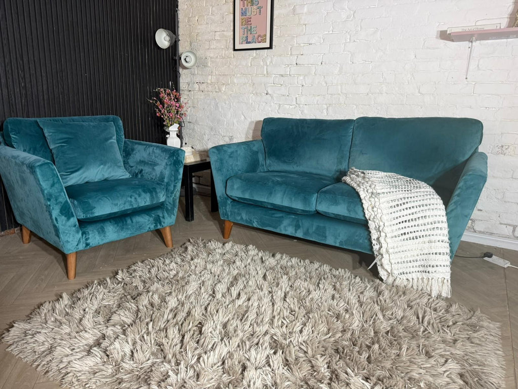 Beautiful Marks & Spencer 2 Seater Sofa & Matching Armchair 😍