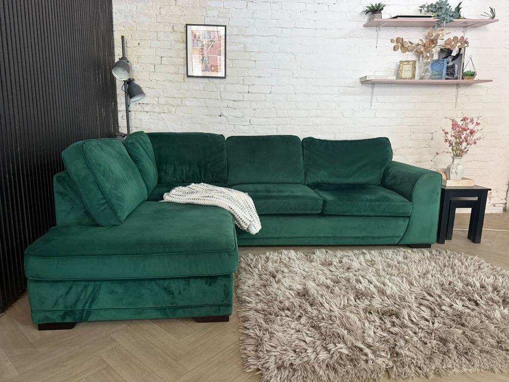 DFS Orka Bottle Green Corner Sofa – RRP £1,899 – Only £450
