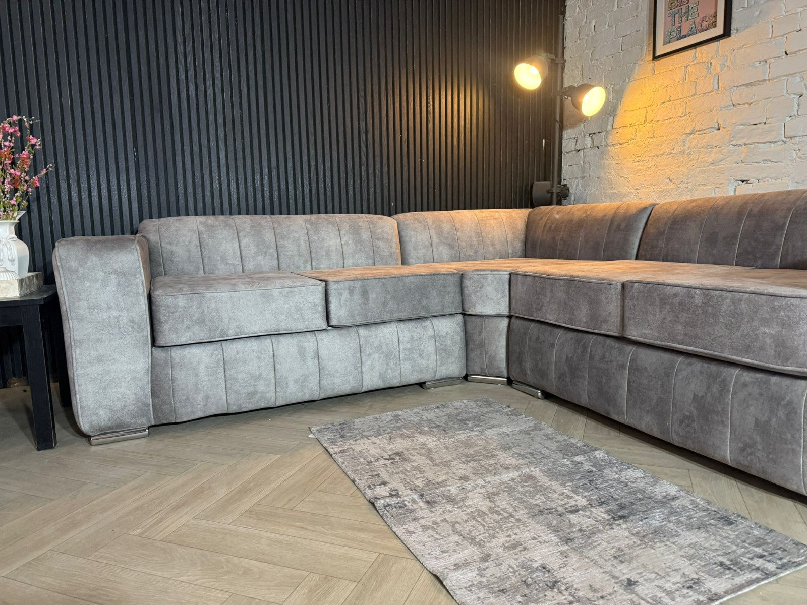Modern Corner Sofa – Premium Soft-Touch Fabric 🛋️