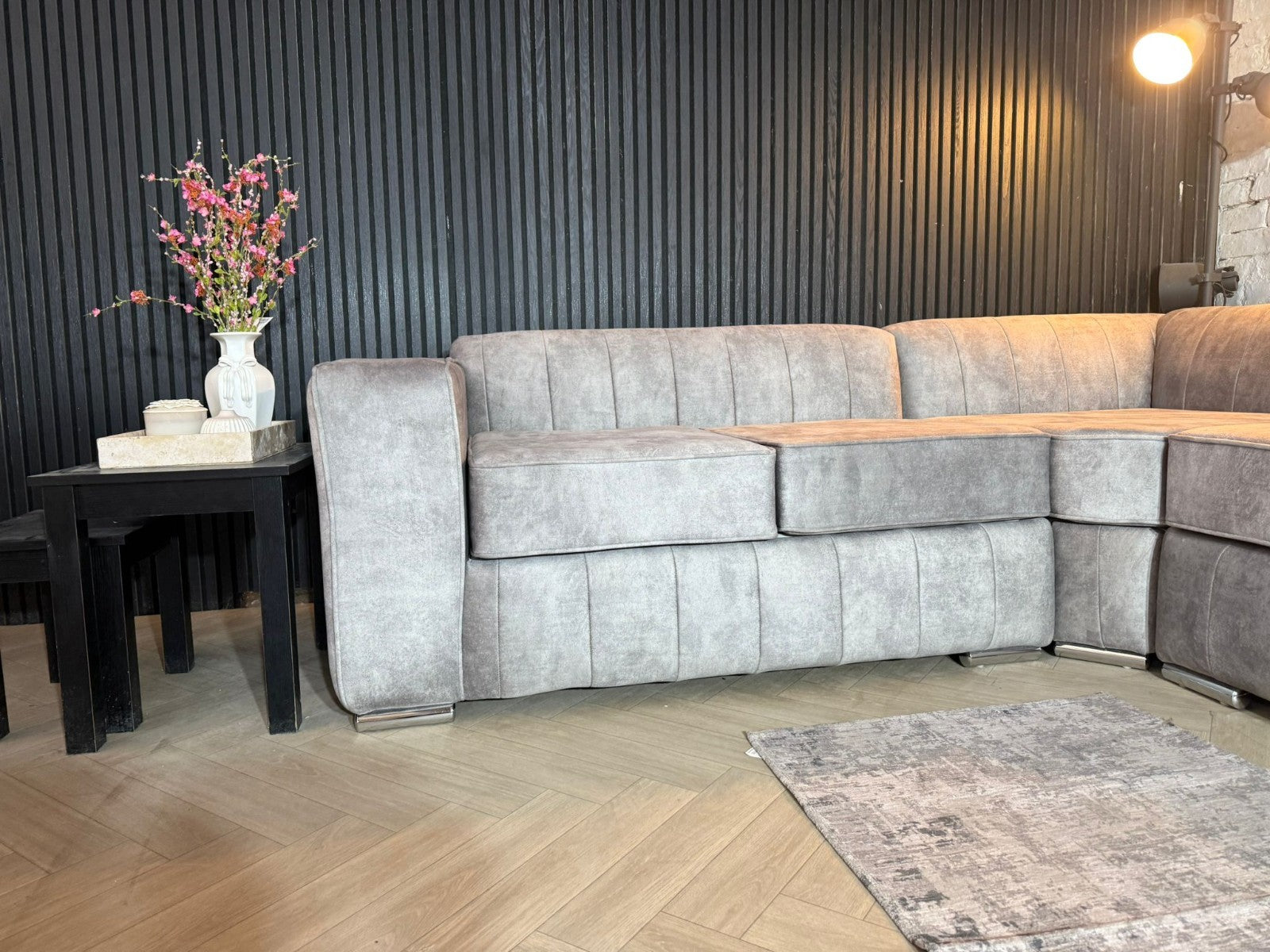 Modern Corner Sofa – Premium Soft-Touch Fabric 🛋️