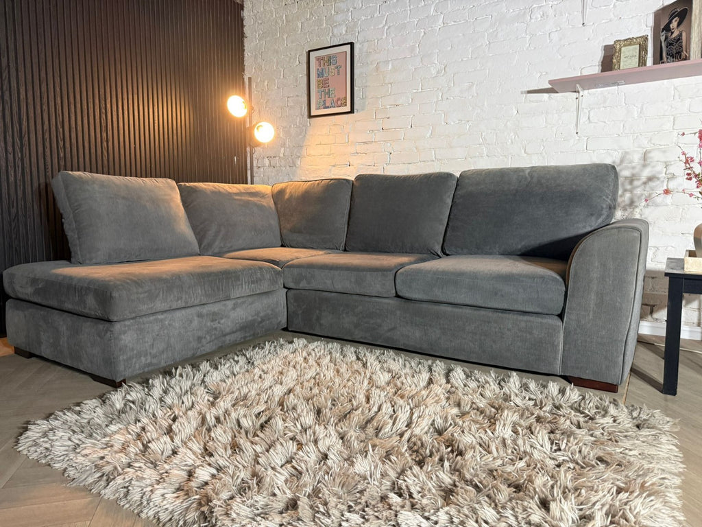 New Stock! HIGH STREET BRAND DFS Orka Left Hand Corner Sofa 🤍