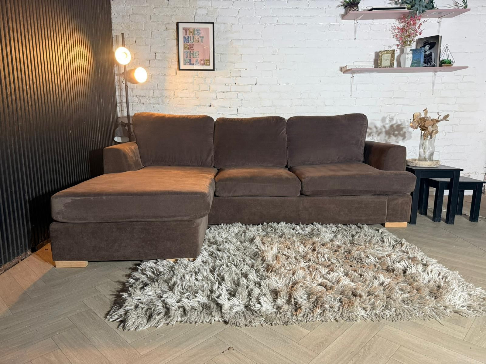 Stunning DFS Freya Corner Sofa in a gorgeous mocha/chocolate brown fabric 😍