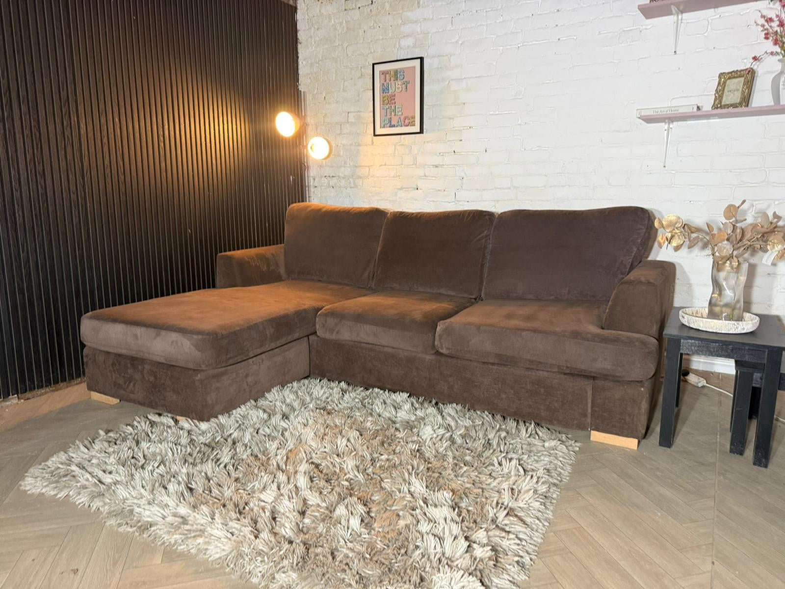 Stunning DFS Freya Corner Sofa in a gorgeous mocha/chocolate brown fabric 😍