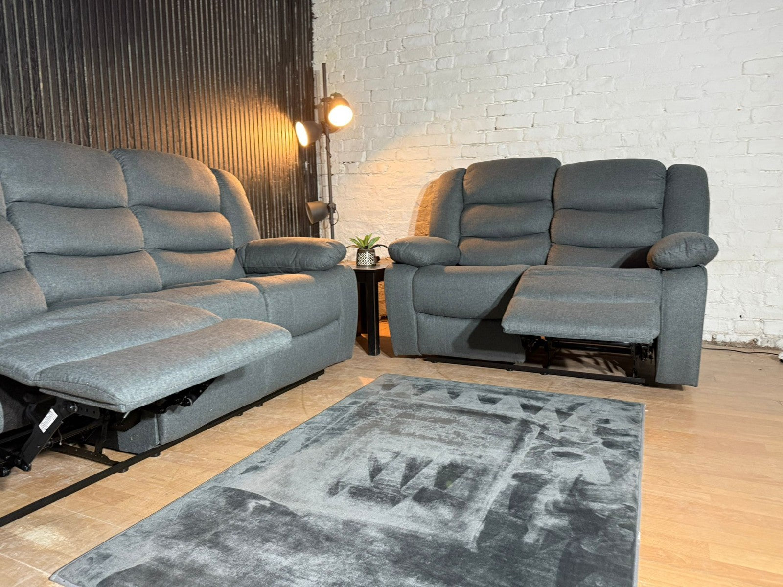 New Stock! HIGH STREET BRAND SCS Sorrento Style 3 + 2 Seater Sofa Set