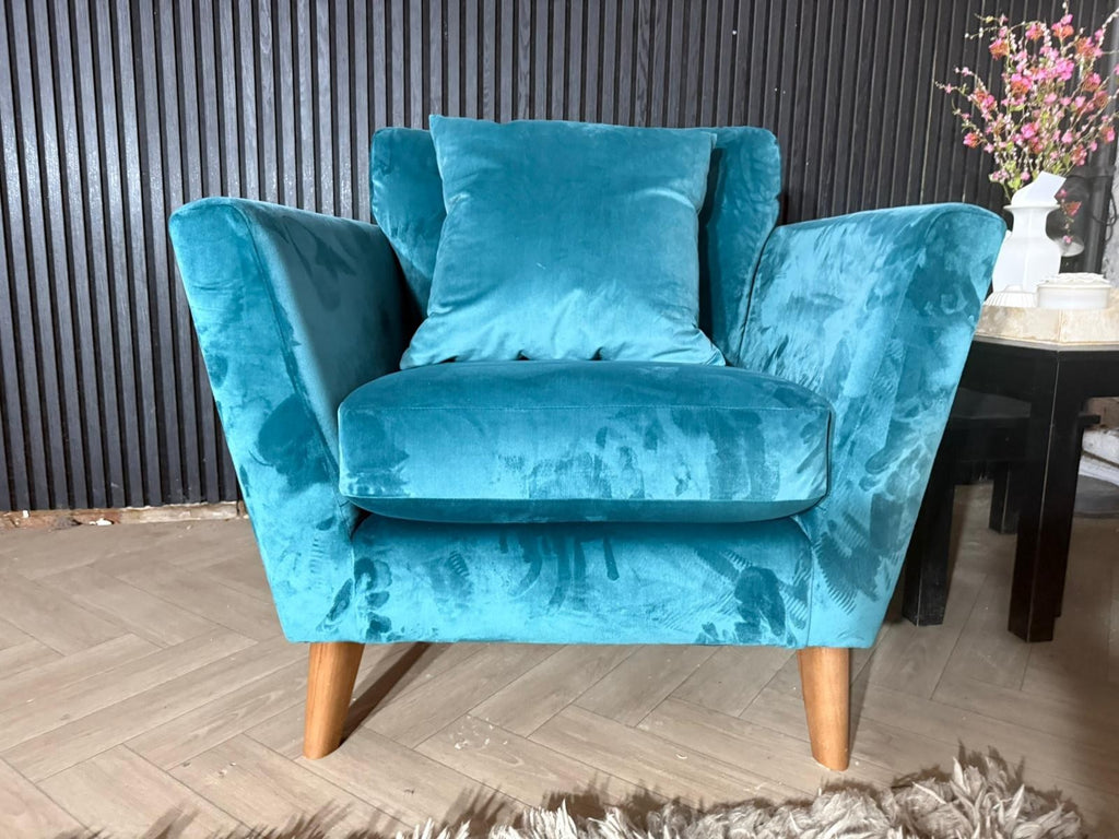Beautiful Marks & Spencer 2 Seater Sofa & Matching Armchair 😍