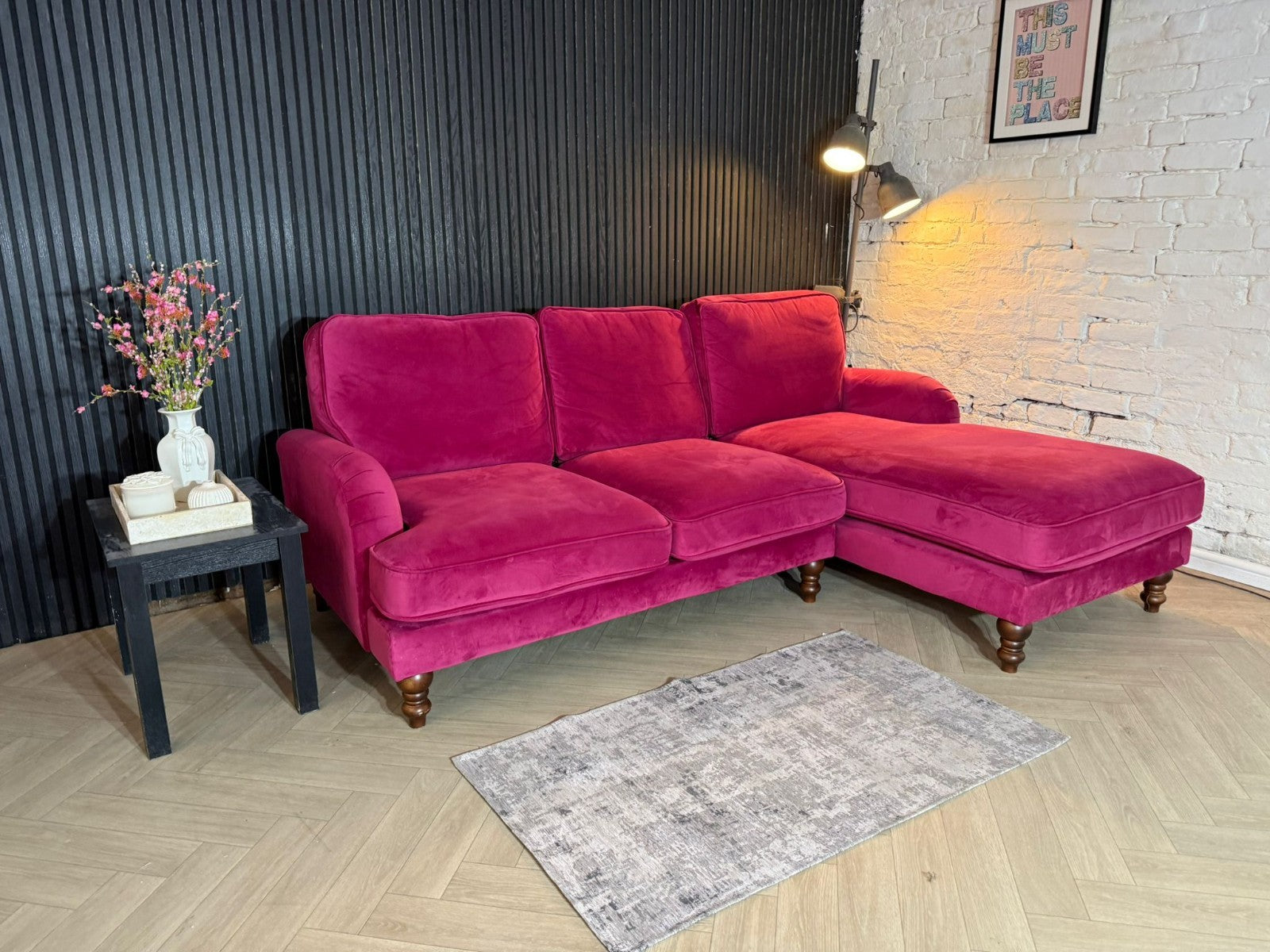 Vintage Sofa Corner Sofa – Pink Velvet Mid-Century Style 🛋️