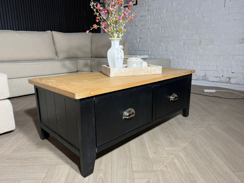New Stock! HIGH STREET BRAND DFS Country Living “Sloane” Coffee Table ✨